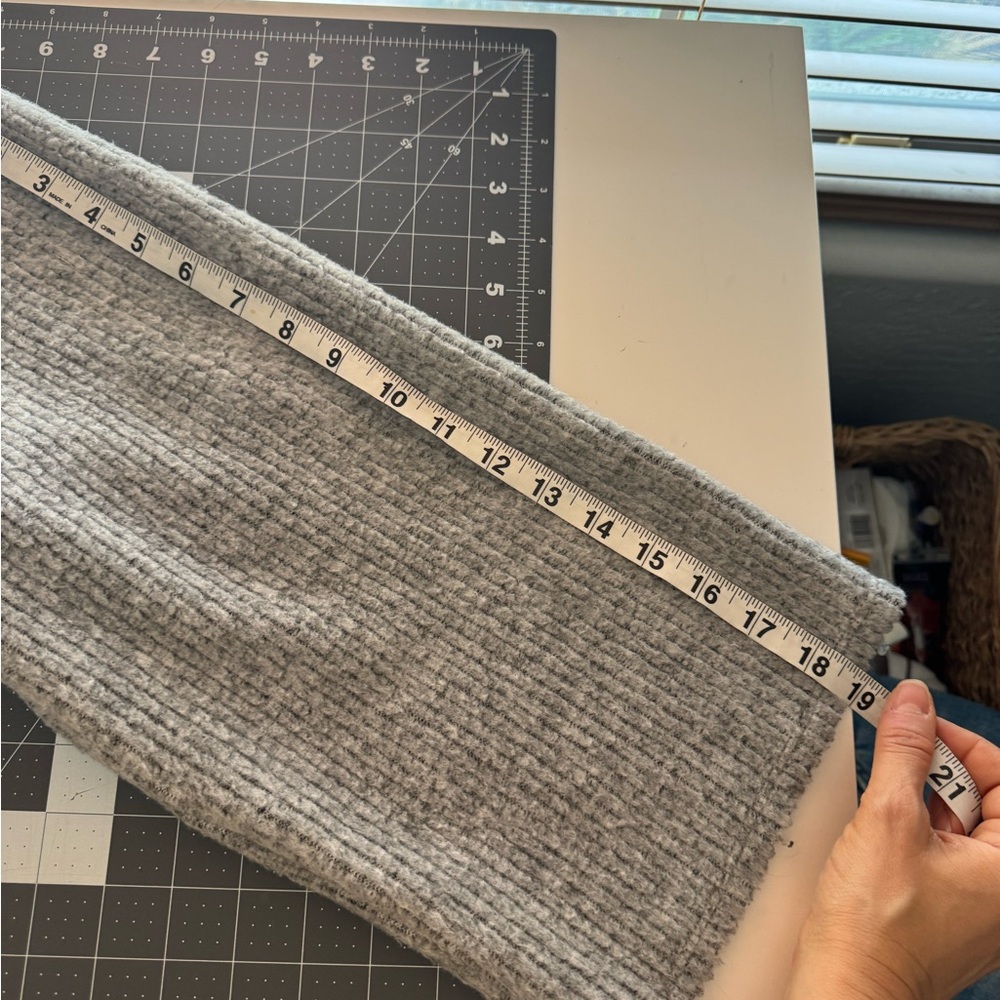 Topshop Light Gray Textured Knit Top - Picture 13 of 15